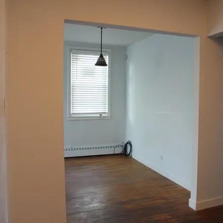 Image 3 - 5810 Avenue T, New York, NY 11234, USA - Townhouse for sale