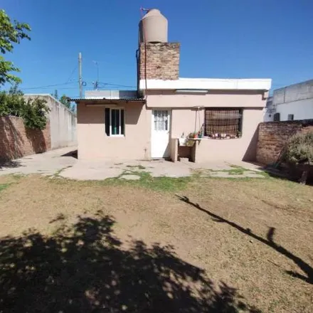 Buy this 2 bed house on Francisco Pizarro in Mariló, 1664 Trujui