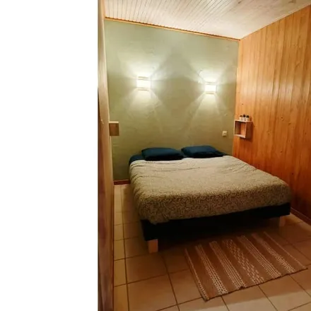 Rent this 1 bed apartment on 74250 Viuz-en-Sallaz