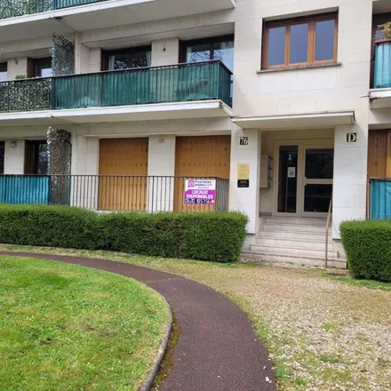 Rent this 1 bed apartment on 2 Rue de la Poste in 91800 Brunoy, France