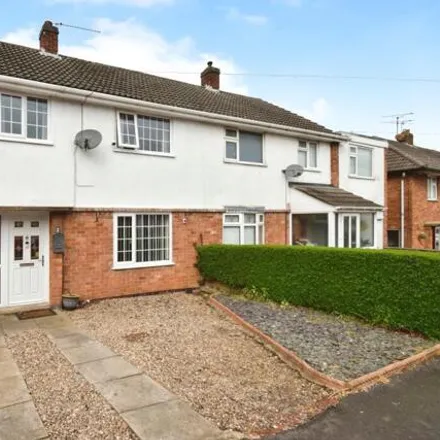 Buy this 3 bed duplex on Avondale Road in Wigston, LE18 1ND