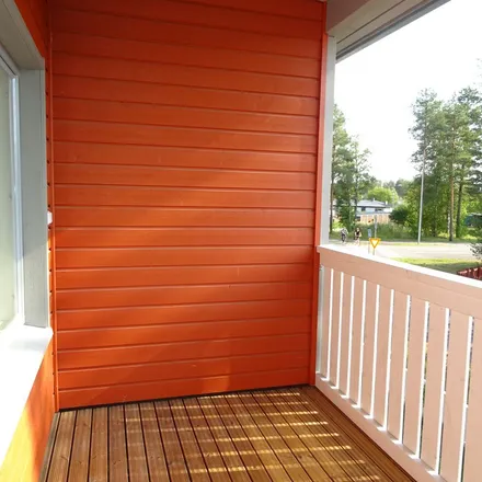 Rent this 3 bed apartment on Rantapolku in 90940 Oulu, Finland