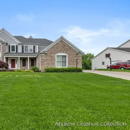 Buy this 5 bed house on 7308 Royal Ridge Southeast in Gaines Charter Township, MI 49316
