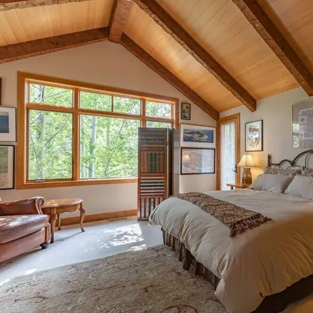 Rent this 6 bed townhouse on Teton Village