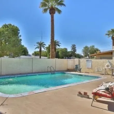 Image 3 - 2610 East Glenrosa Avenue, Phoenix, AZ 85016, USA - Apartment for rent