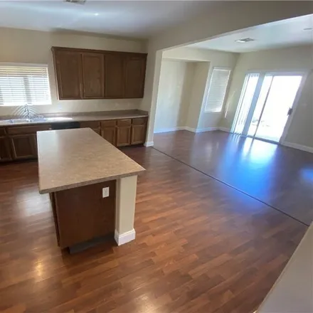 Image 3 - 998 East Serpent Rose Court, Paradise, NV 89052, USA - House for rent