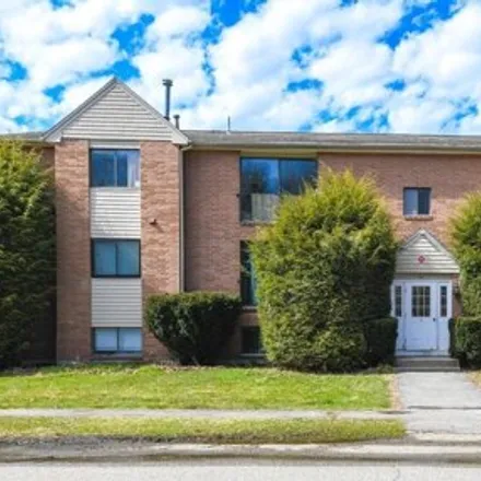 Buy this 2 bed condo on 86 Brookside Drive in Exeter, NH 03833