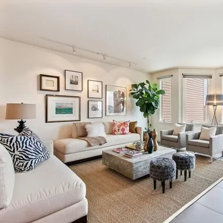 Buy this 3 bed condo on 1051;1053;1055;1057 Mississippi Street in San Francisco, CA 94124