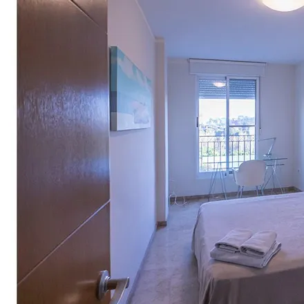Rent this 2 bed room on Carrer de Marie Curie in 46920 Mislata, Spain