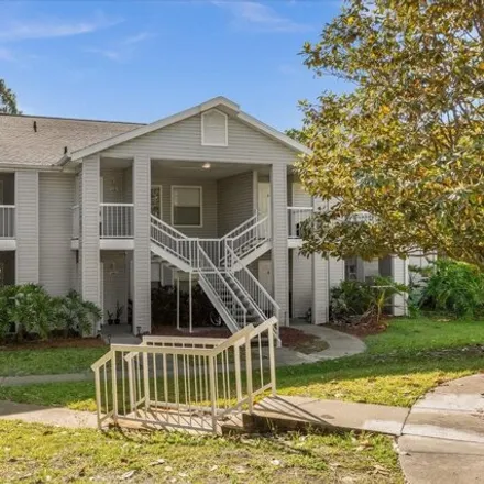 Rent this 3 bed condo on Grassy Point Drive in Seminole County, FL 32795