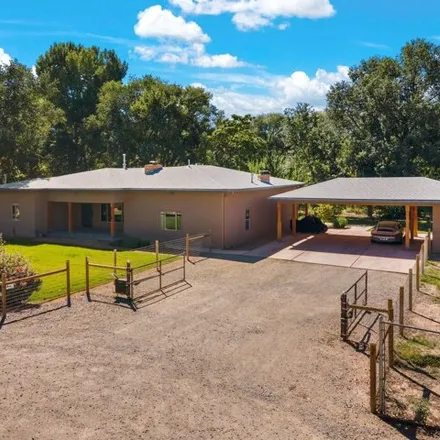 Image 2 - 1128 El Pueblo Road Northwest, Los Ranchos de Albuquerque, Bernalillo County, NM 87114, USA - House for sale