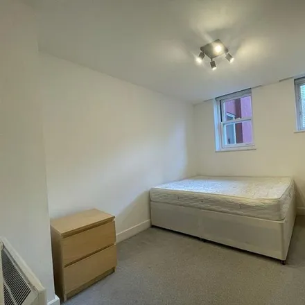 Image 6 - Bloomsbury Terrace, 25-35 Huntley Street, London, WC1E 7AT, United Kingdom - Apartment for rent