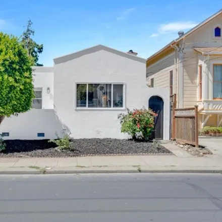 Buy this 2 bed house on 1011 Willow Street in Alameda, CA 94501