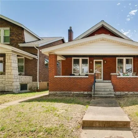 Buy this 2 bed house on 5422 Eichelberger Street in St. Louis, MO 63109