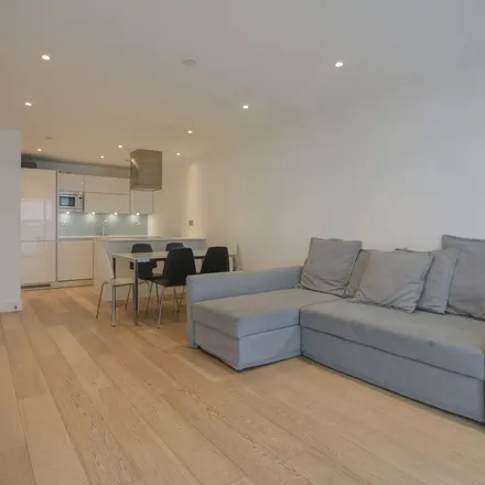 Rent this 2 bed apartment on Commercial Street in Spitalfields, London