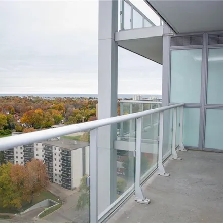 Image 3 - Senses Condo Tower B, 55 Speers Road, Oakville, ON L6K 3C0, Canada - Apartment for rent