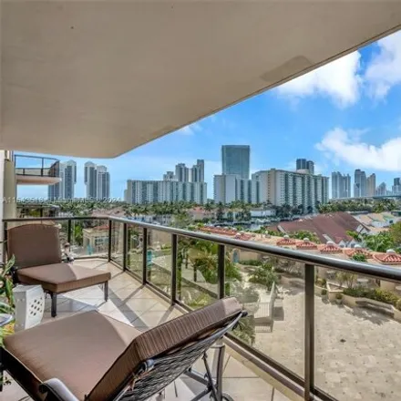 Image 4 - 19707 Turnberry Way, Aventura, FL 33180, USA - Condo for sale