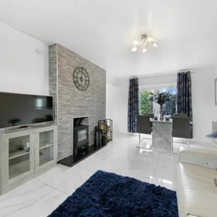 Image 3 - 82 Storrs Road, Chesterfield, S40 3PZ, United Kingdom - Duplex for sale