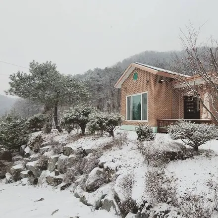 Image 2 - Yangpyeong-gun, South Korea - House for rent