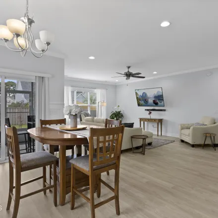 Image 8 - 1301 Old Lamplighter Way, Bradley Park, Wilmington, NC 28403, USA - House for sale