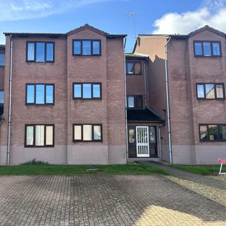 Buy this 1 bed apartment on Coventry Close in Tewkesbury, GL20 5HR