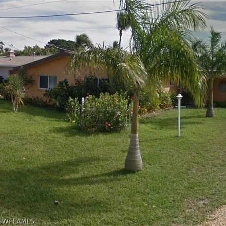 Buy this 4 bed house on 440 Washington Court in Fort Myers Beach, Lee County