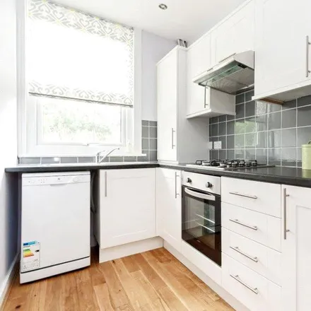 Image 2 - 21 Elswick Road, London, SE13 7SP, United Kingdom - Apartment for rent