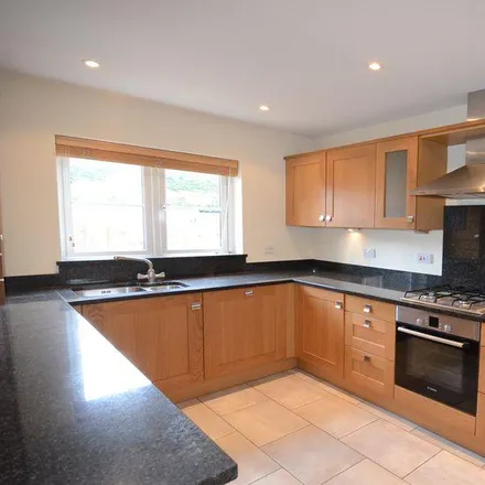 Image 2 - Maytree Walk, Reading, RG4 6LZ, United Kingdom - Duplex for rent