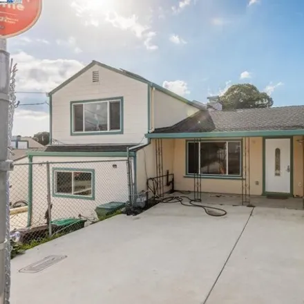 Buy this 3 bed house on 641 El Centro Road in Contra Costa County, CA 94803