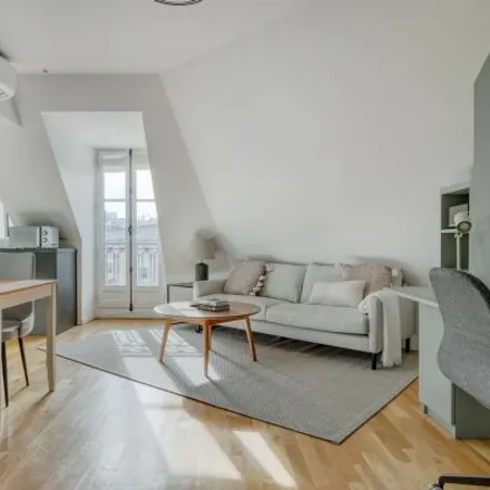Image 4 - 99 Avenue Victor Hugo, 75116 Paris, France - Apartment for rent