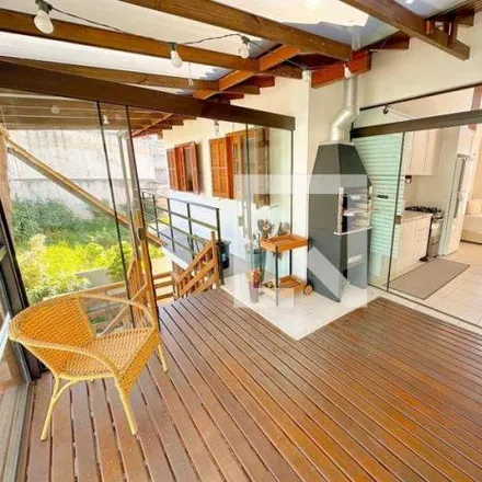 Rent this 3 bed apartment on Servidão das Pitangas Doces in Ingleses do Rio Vermelho, Florianópolis - SC