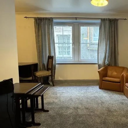 Image 2 - Wilton Carpets, 18 High Street, Jedburgh, TD8 6AG, United Kingdom - Apartment for rent