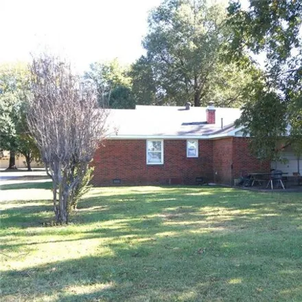 Image 5 - 3400 Playground Road, Caruthersville, MO 63830, USA - House for sale