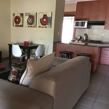 Rent this 2 bed townhouse on unnamed road in Pentagonpark, Bloemfontein