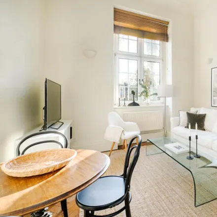 Buy this 1 bed apartment on New River Head in 173 Rosebery Avenue, Angel
