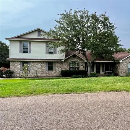 Buy this 5 bed house on 996 Eagle Canyon Drive in McLennan County, TX 76633