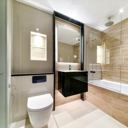 Image 4 - Garrett Mensions, Edgware Road, London, W2 1EW, United Kingdom - Apartment for rent