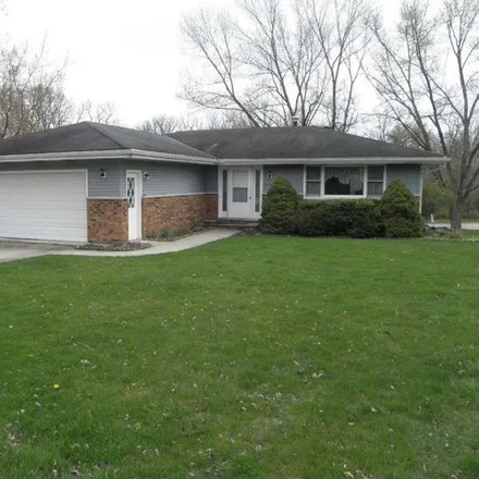 Buy this 4 bed house on 498 Old Stage Road in Morris, IL 60450