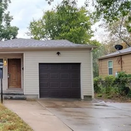 Buy this 3 bed house on 3718 West 45th Place in Tulsa, OK 74107