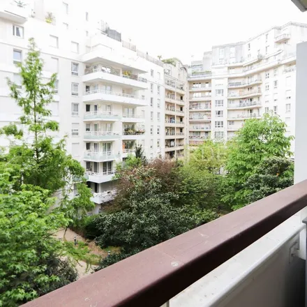 Image 9 - Le Danton, Avenue Léonard de Vinci, 92400 Courbevoie, France - Apartment for rent