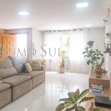 Rent this 4 bed house on Rua Robélia in Cidade Ademar, São Paulo - SP