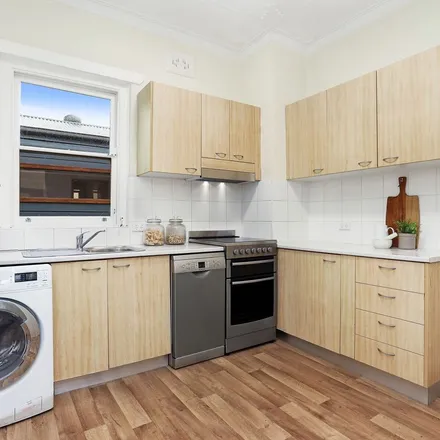 Image 6 - Watson Street, Bondi NSW 2026, Australia - Apartment for rent