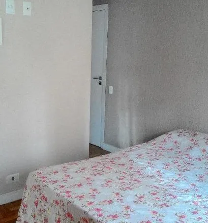 Buy this 3 bed apartment on Avenida Paulo Becker 148 in Jardim São Dimas, São José dos Campos - SP