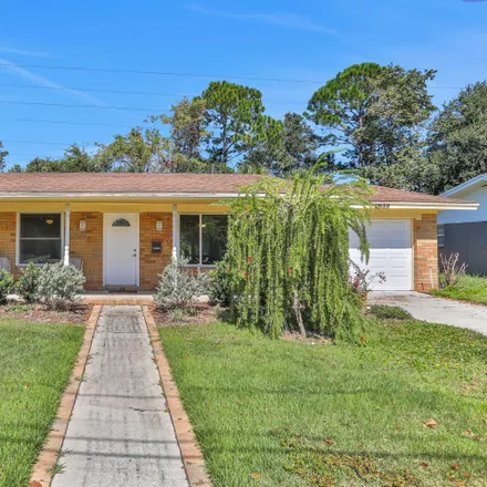 Buy this 3 bed house on 11659 Starfish Avenue in Beechwood, Jacksonville