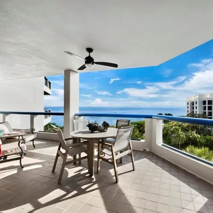 Image 9 - Harbourside Drive, Longboat Key, Sarasota County, FL 34236, USA - Condo for sale