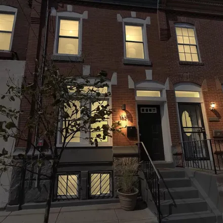 Rent this 1 bed room on Holiday Cafe in Sigel Street, Philadelphia