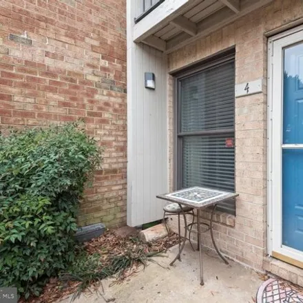 Rent this 3 bed townhouse on 16 Dudley Court in Bethesda, MD 20814