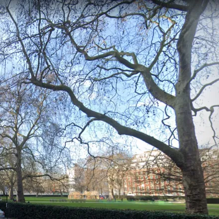 Rent this 4 bed apartment on 14-15 Grosvenor Square in London, W1K 5AE