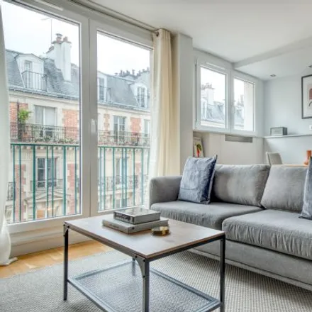 Rent this 2 bed apartment on 131 Rue des Dames in 75017 Paris, France