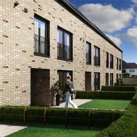 Buy this 4 bed townhouse on Elrig Road in New Cathcart, Glasgow